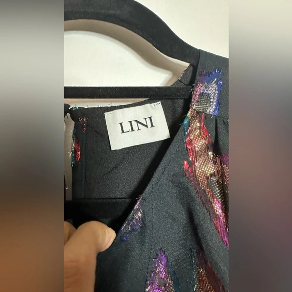 NWT LINI Gemma Puff Sleeve Metallic Rainbow Dress Size Small - Picture 13 of 13